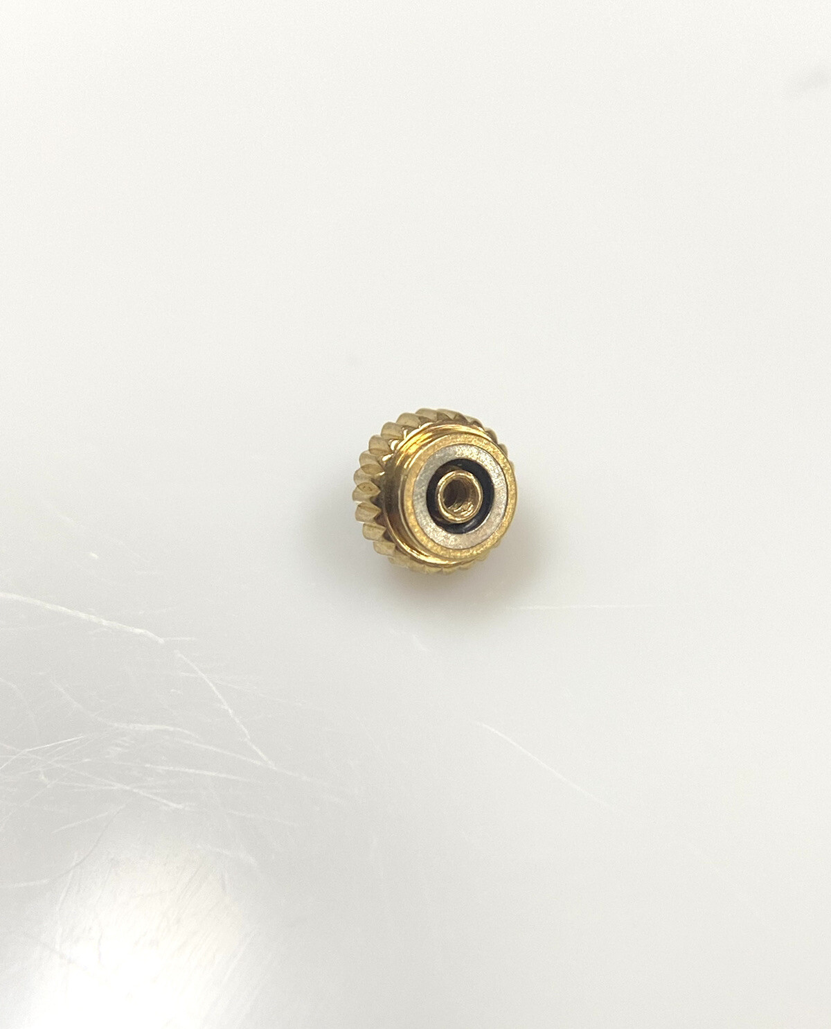 Genuine Vintage Gucci 7200M Gold Plated 4mm Crown