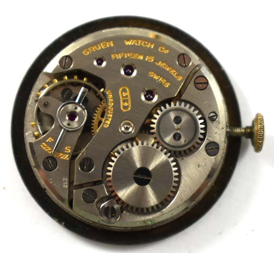 Vintage Gruen Manual Wind 415 15J Wrist Watch Movement lot.we