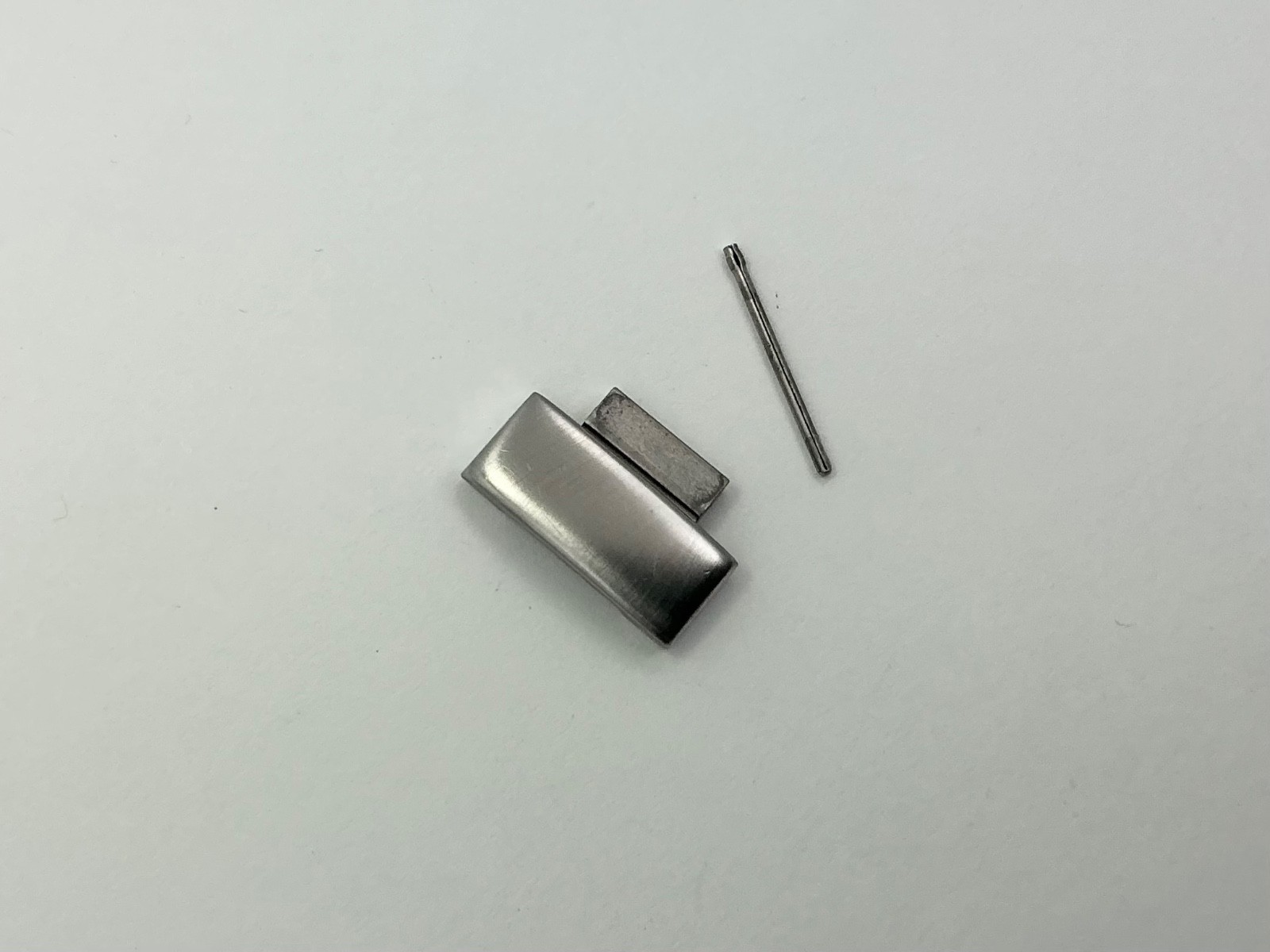 Men’s Seiko 5J22-0A50 or 5J22-0A20 Stainless Steel Link 18mm