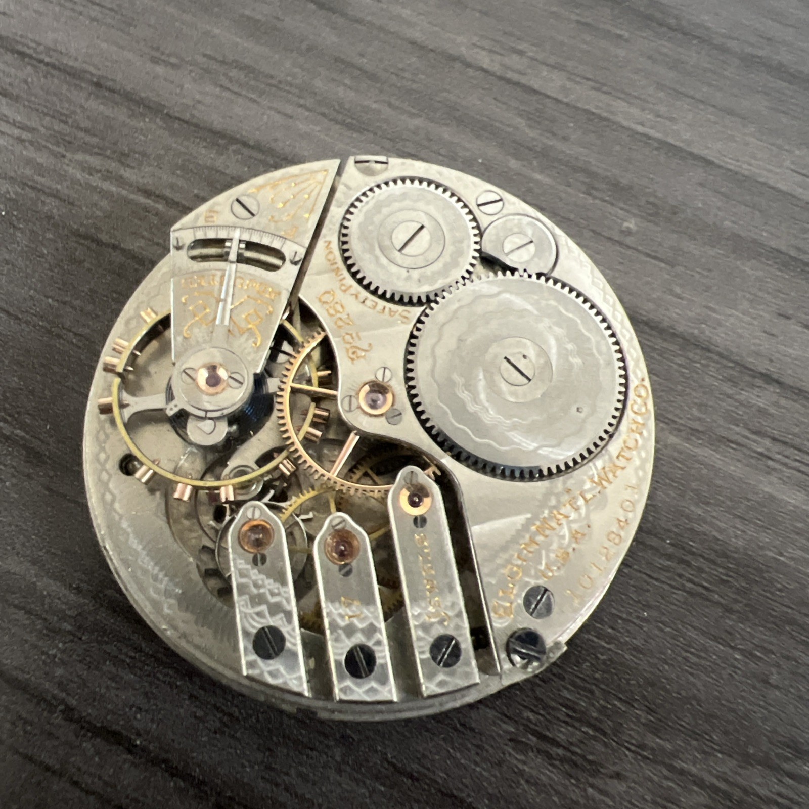 VINTAGE 16s SIZE GRADE 280 ELGIN POCKET WATCH MOVEMENT – RUNNING