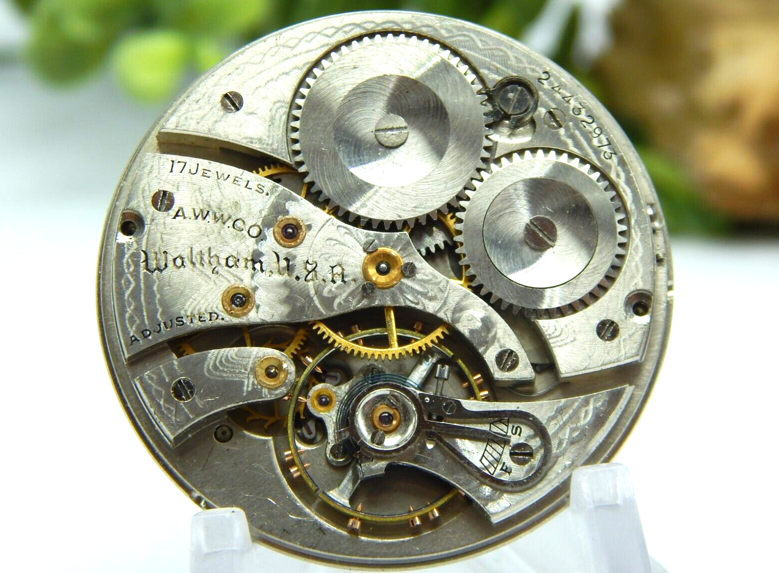 Antique Pocket watch movement Waltham Grade 1235 1924 Col B model 12S 17 jewel