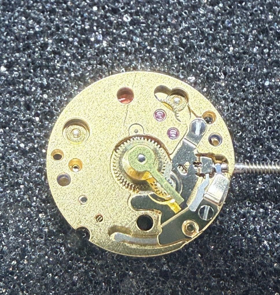ETA movement E01.001