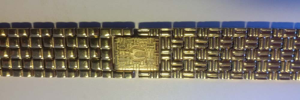 ORIGINAL BULOVA GOLD-PLATED LADIES’ WATCH STRAP WITH FOLDING CLASP ~NOS~