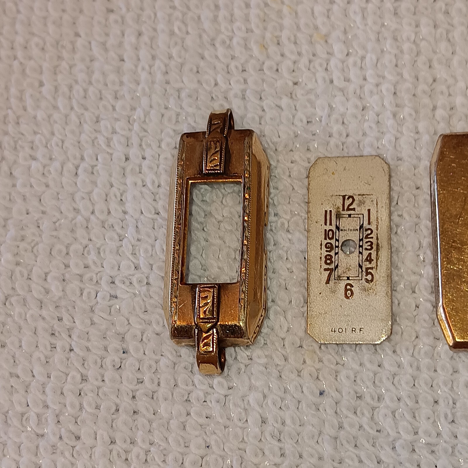 Vtg 1930s Waltham Ladies Model 400 17J Baguette GP Watch (Repair/Parts)