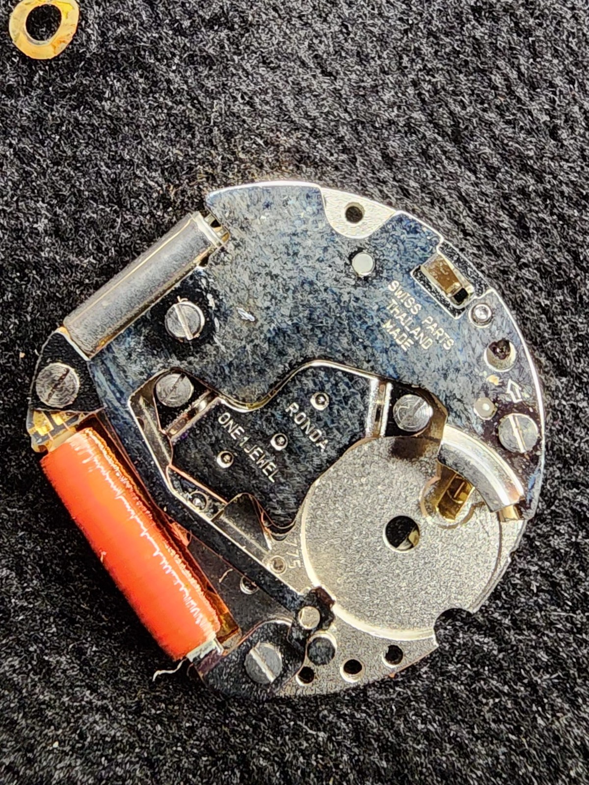 Vintage RONDA HQ775-D6 Quartz Watch Movement – Swiss Parts Thailand Made – Pre-O