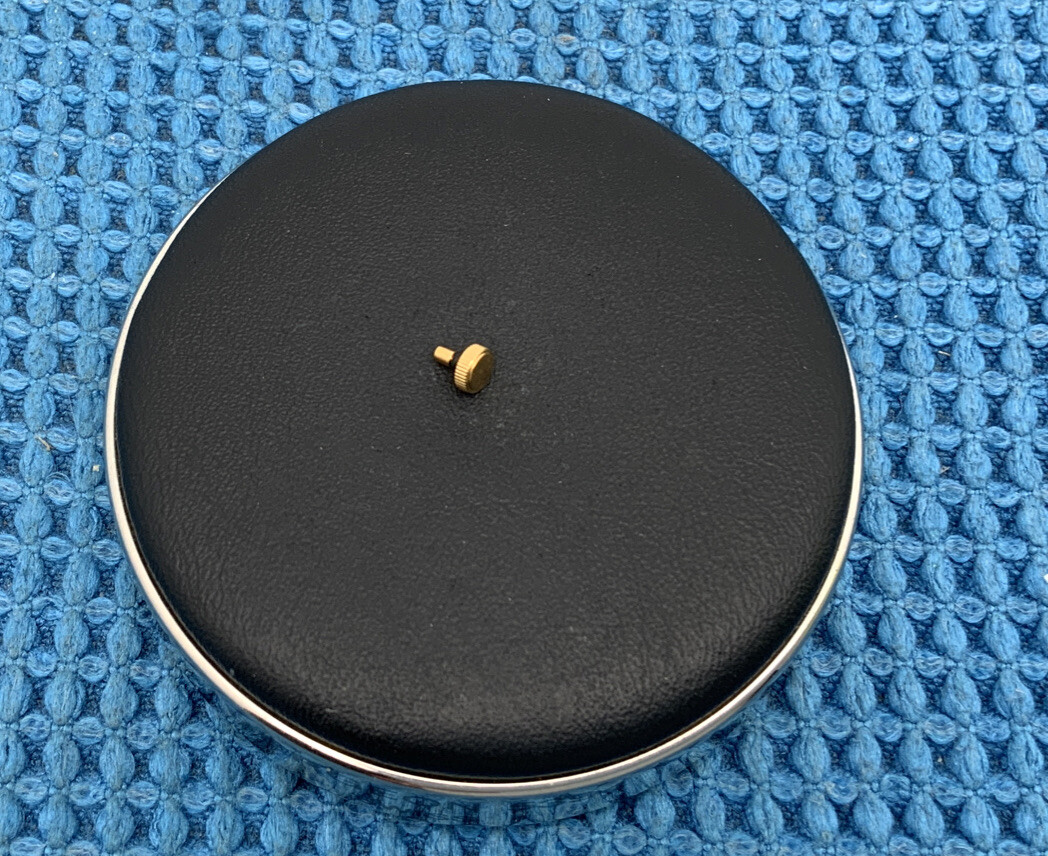 SEIKO Crown 32m01nn1 Unbranded To Fit. New Old Stock. 30-35 L
