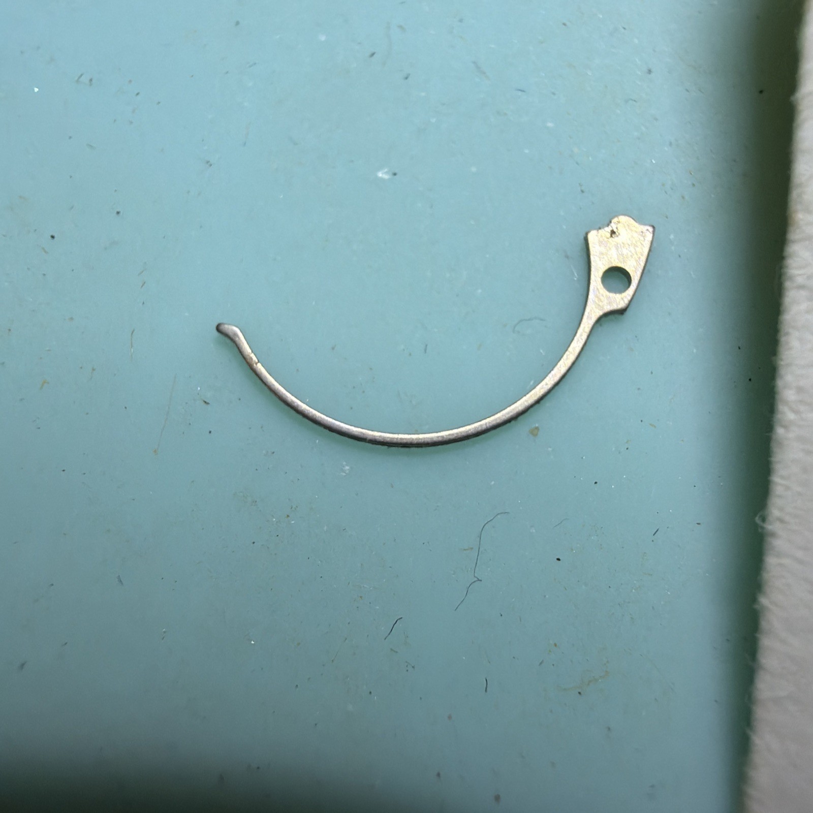 Bettlach 1504 – NOS – Click Spring watch part #434/21 – (1) Per Order