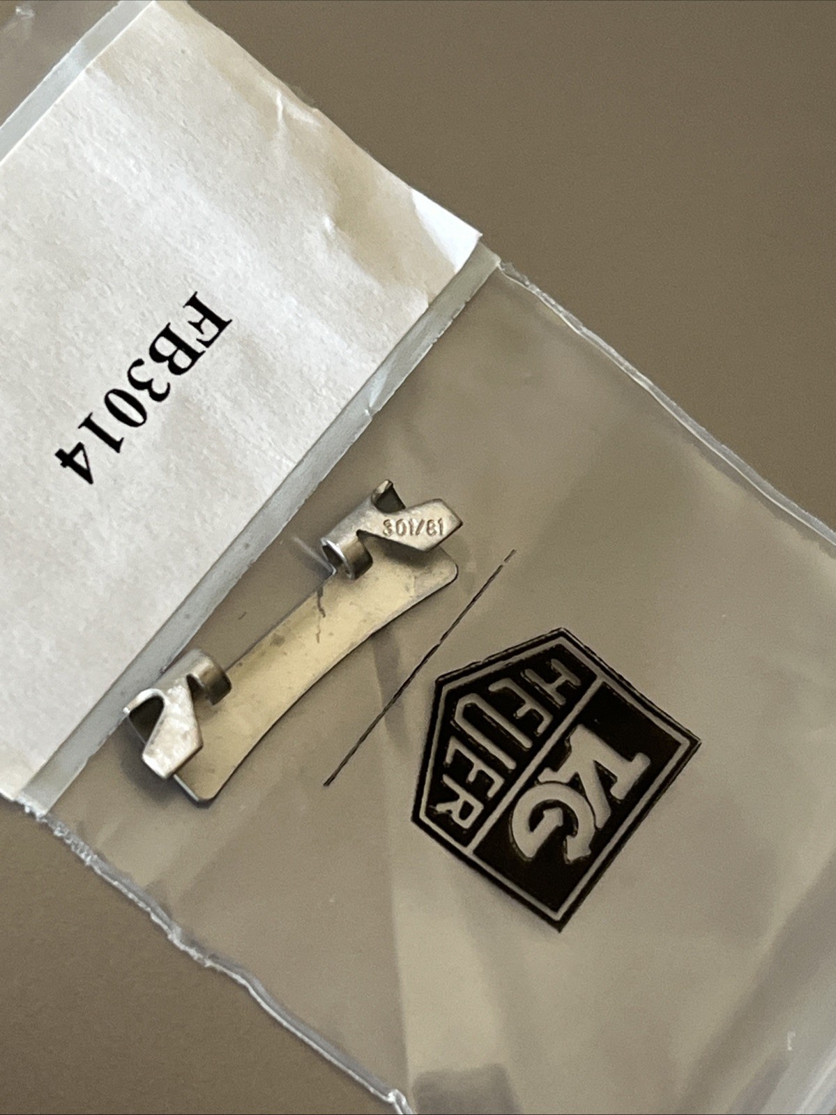 TAG Heuer Watch Bracelet END PIECE Link 18 mm FB3014 301/31 Matte Silver GENUINE