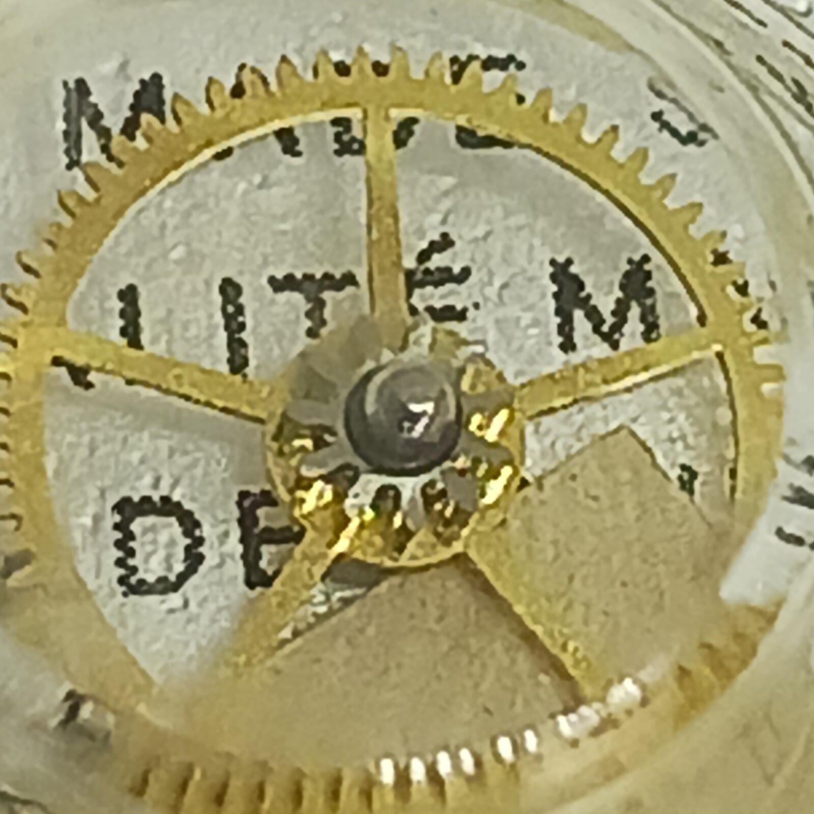 Cyma Tavannes Cal. 480 Part 201 Center Wheel