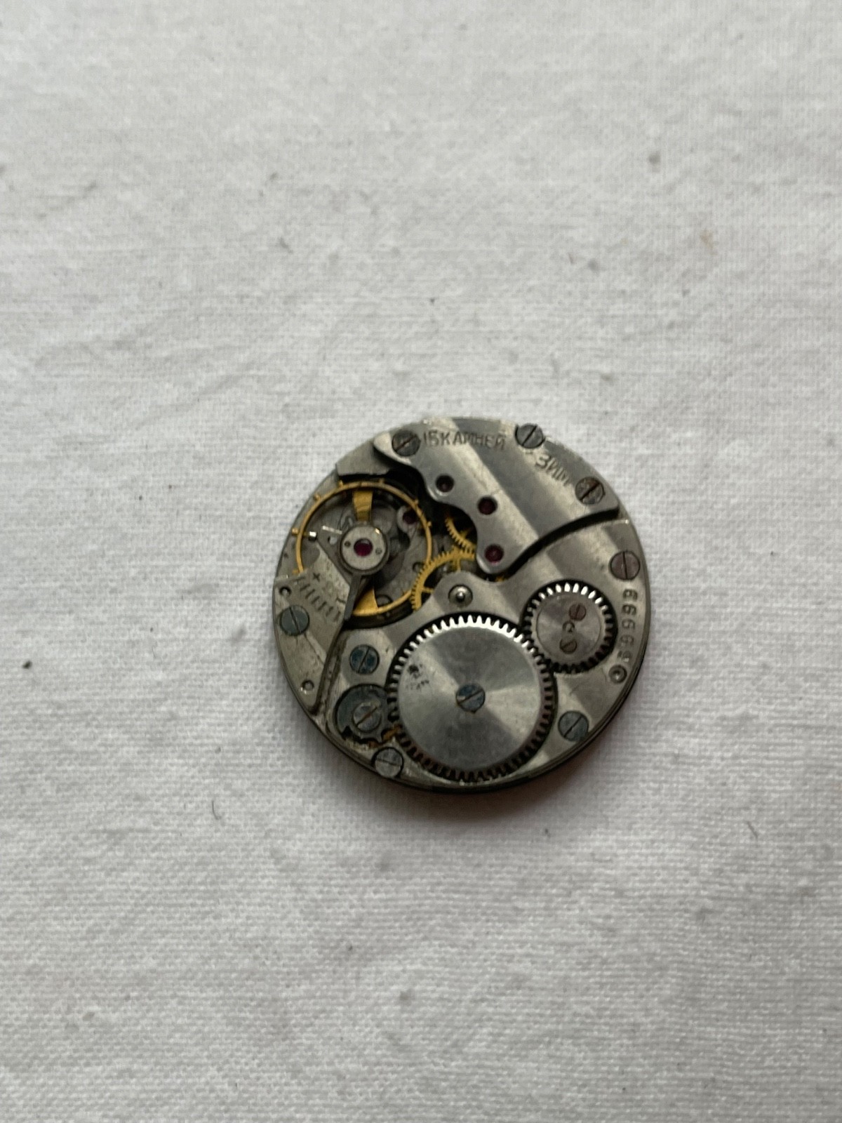 Pobeda ZiM USSR -movement for mens watch AS IS , lot080