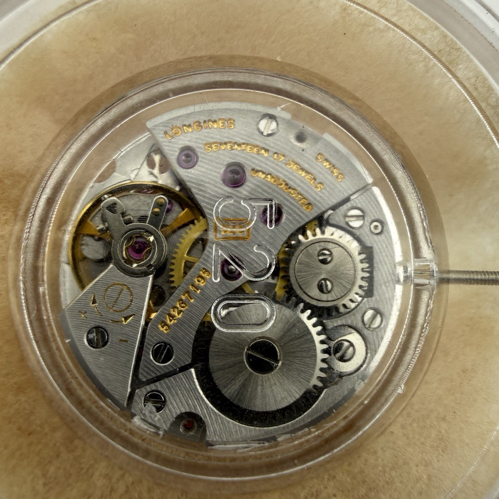 Vintage Longines 17 jewel 528 watch movement New Old Stock Factory Packaging