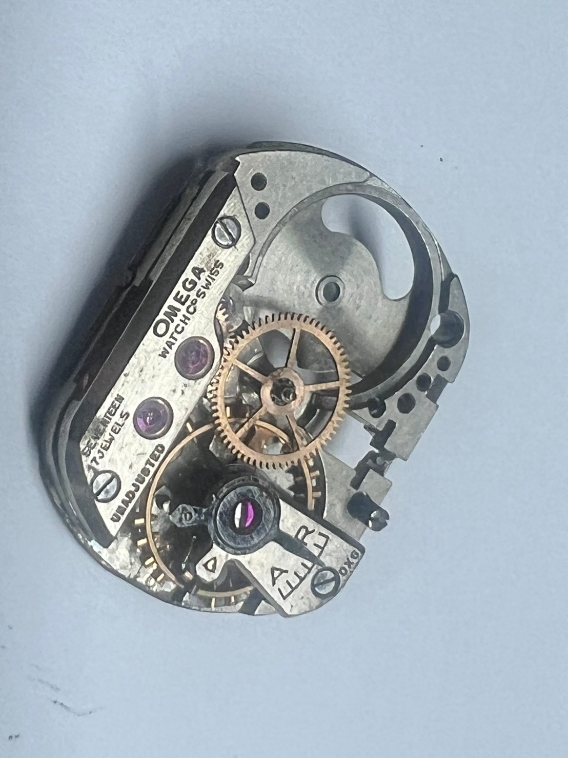 115. Omega cal oxg movement part good balance