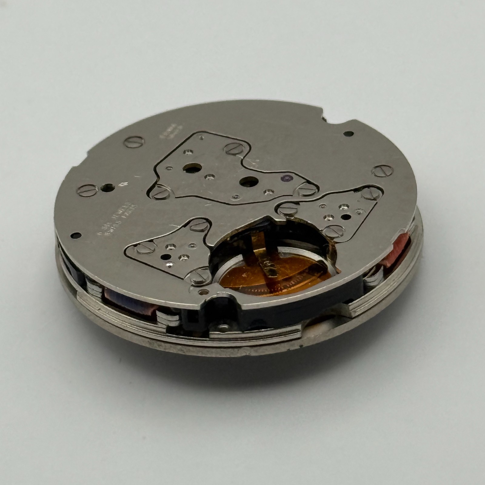 Ronda 5040.D Watch Movement Quartz Swiss Date 6 Jewels Vintage Parts 28.4mm
