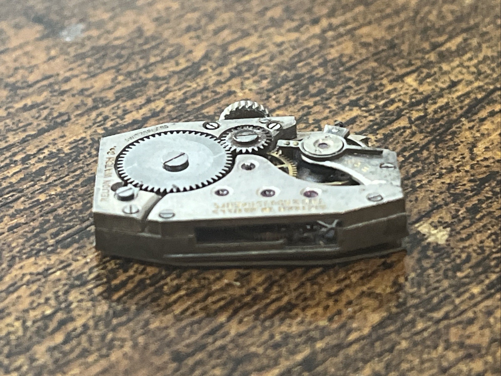 Vtg 1930’s Relion Watch Wind Up Movement 16mm 16 Jewels Swiss FOR PARTS