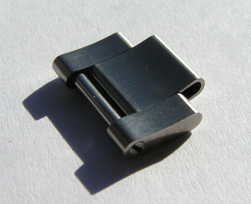 Rolex Submariner 16610, 40mm ca. 1995 Link Steel 15,77mm matted I1203