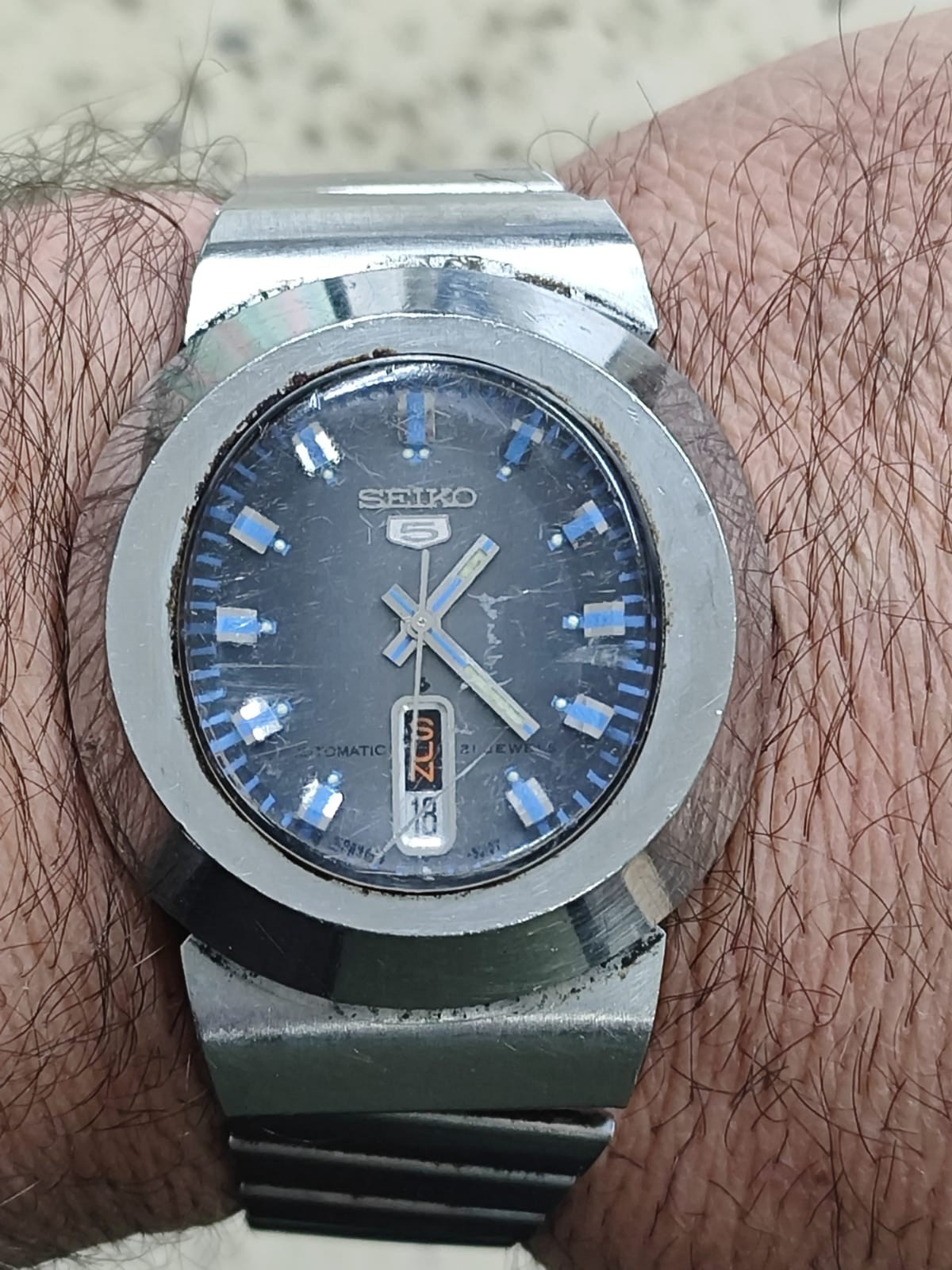 1976 Seiko 6119-5450 Automatic Wristwatch 21J _ Blue Dial All Original working