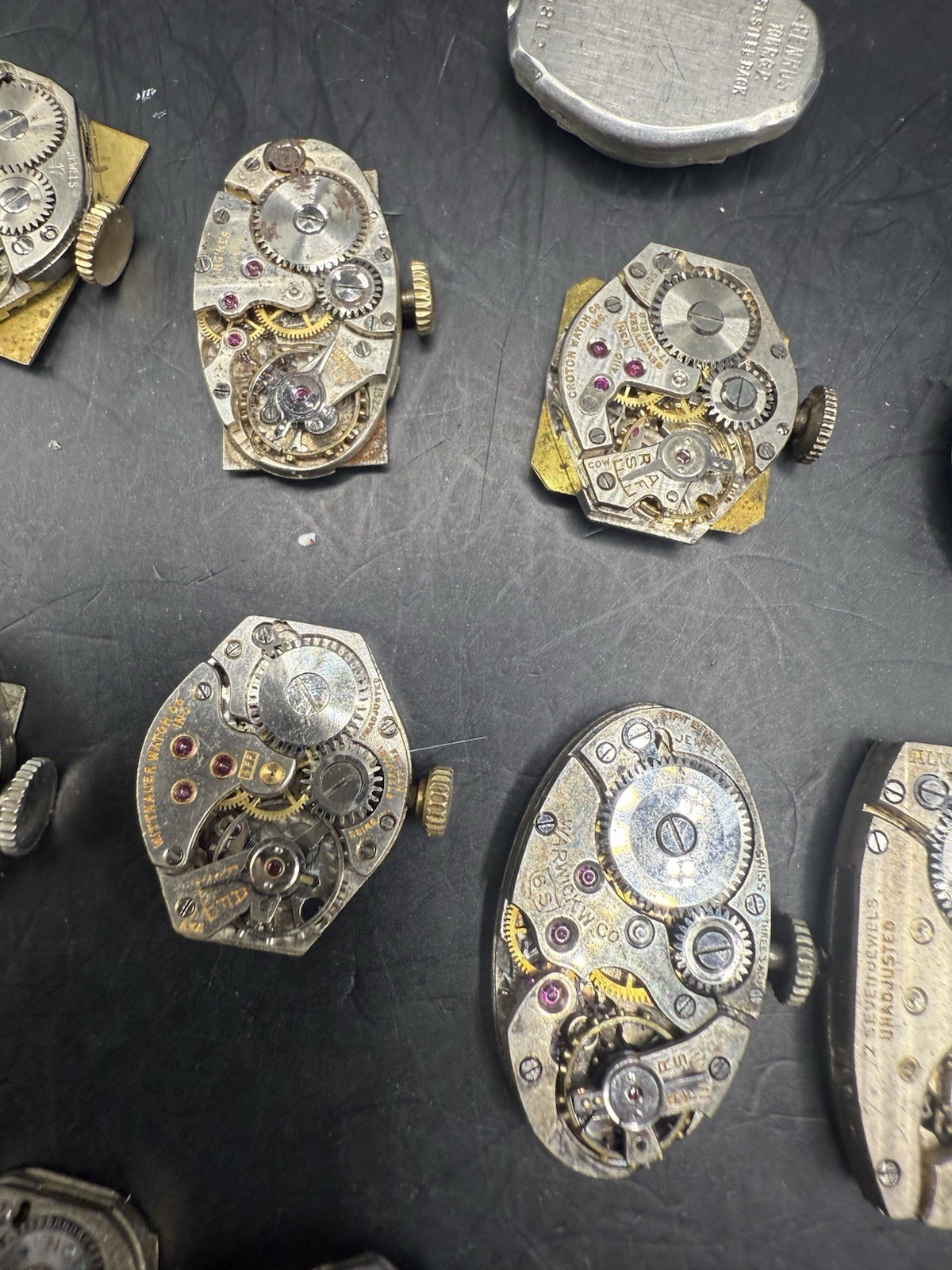 LOT of 16 Vintage Ladies Watch Movements & Dials Various Brands For Parts/Repair