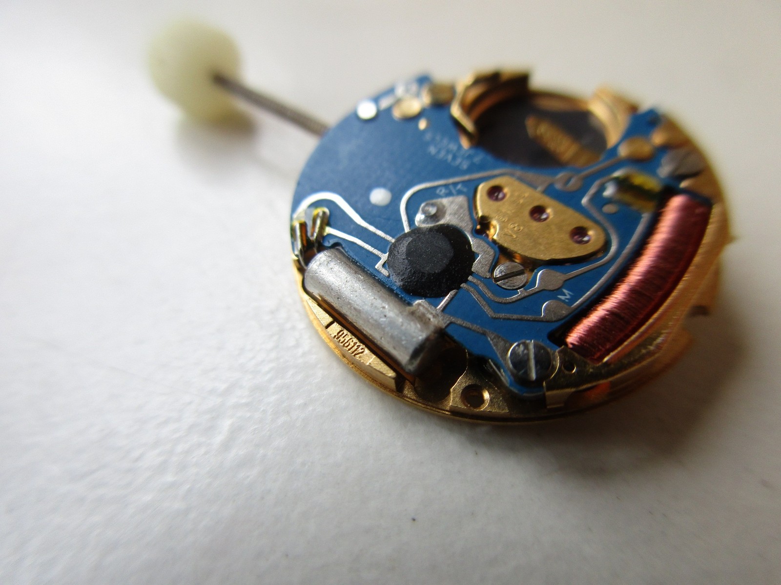 ETA cal. 956.112 Swiss watch movement – white date at 3 – running
