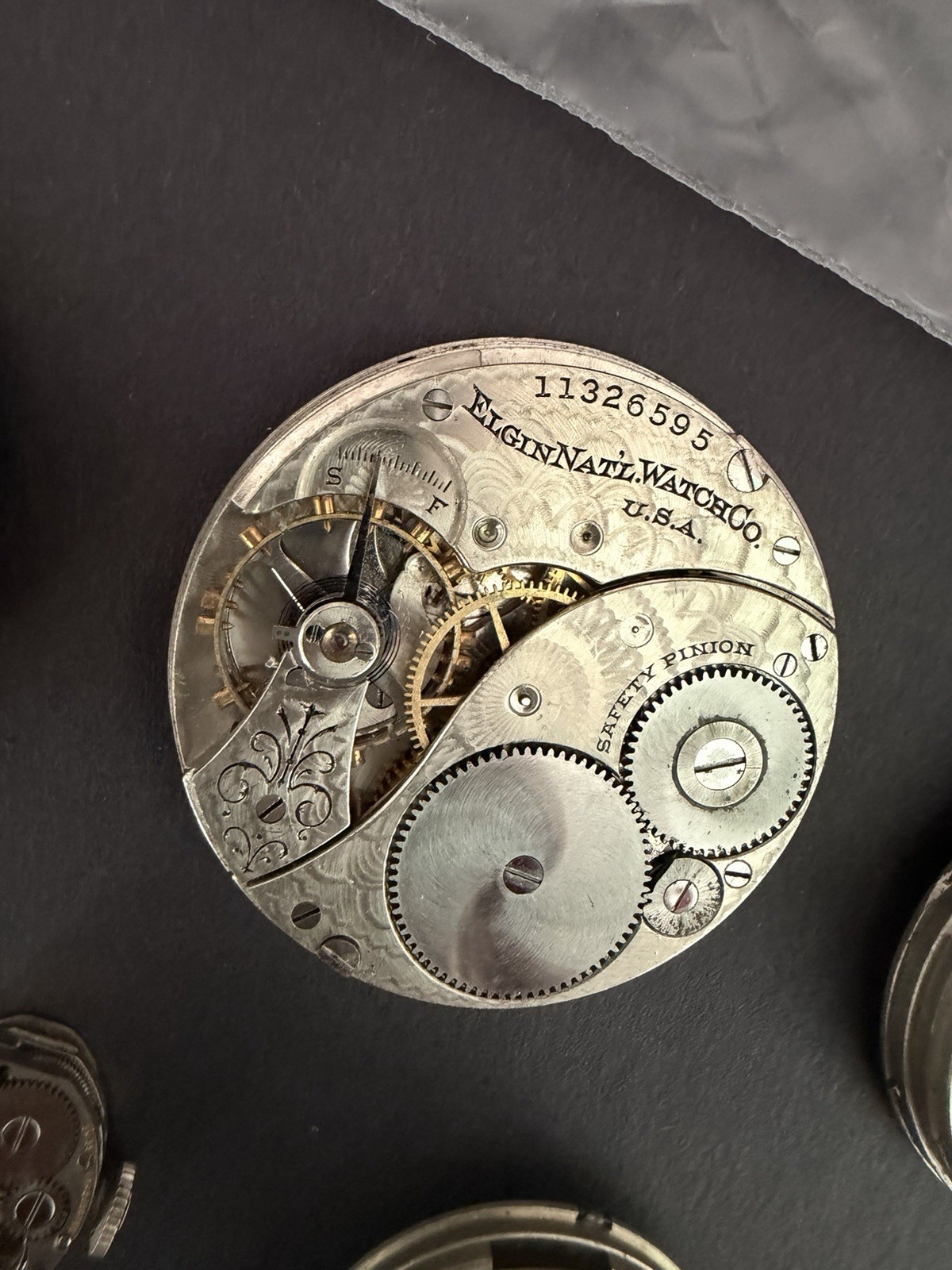 Vintage Lot of 4 Pocket & 1 Swiss Wrist Watch Movements Elgin Waltham Hampden