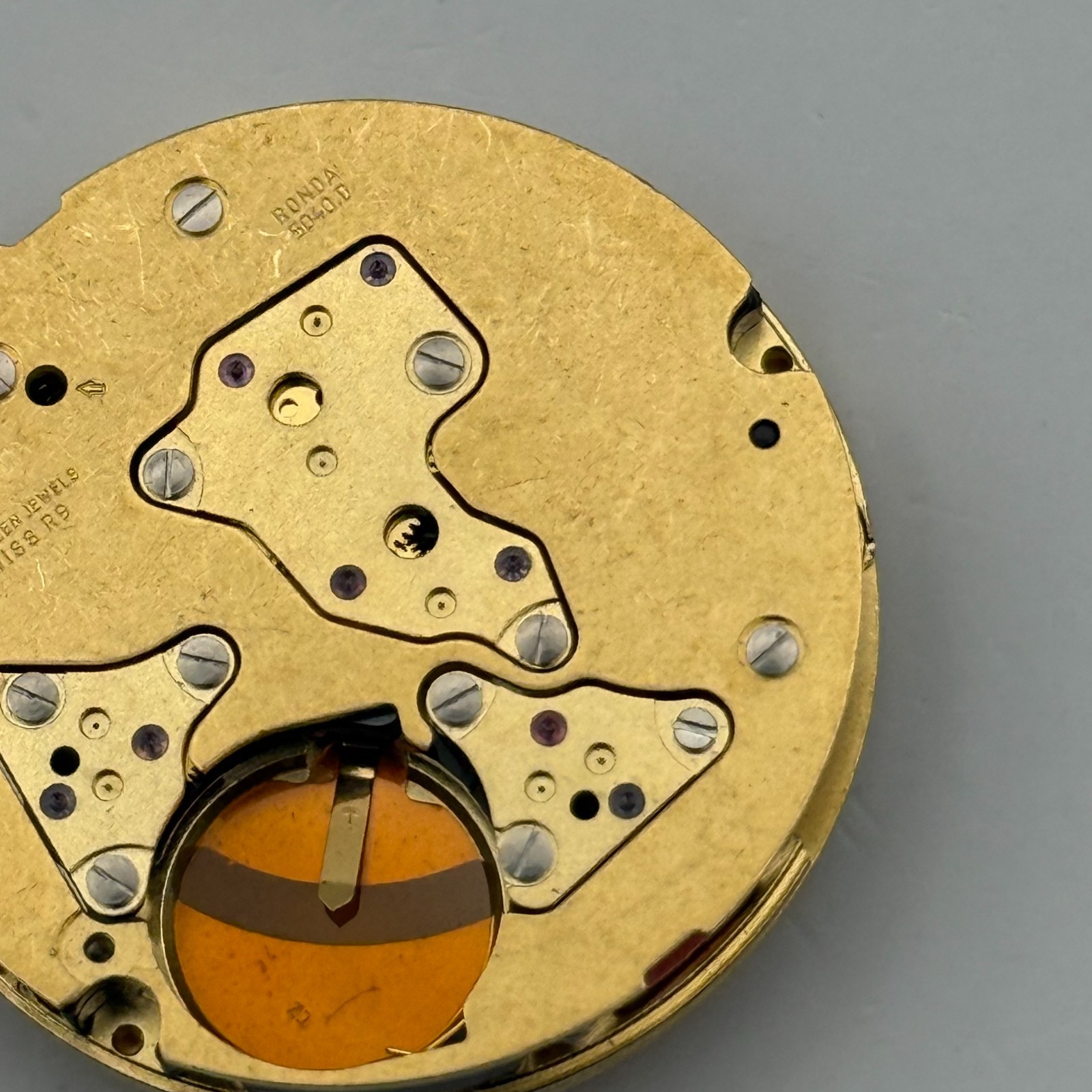 Ronda 5040.D Watch Movement Quartz Swiss R9 13 Jewels Parts Repair Spares 28.5mm
