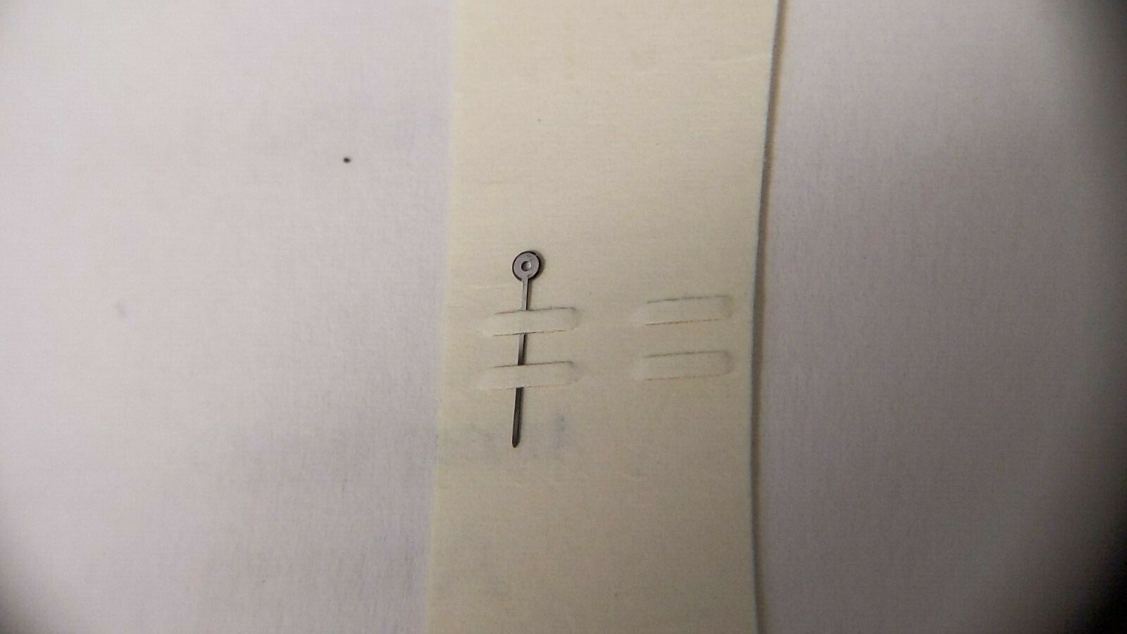Piaget 9P Silver/White HOUR hand and MINUTE hand. length min hand: 7.5mm