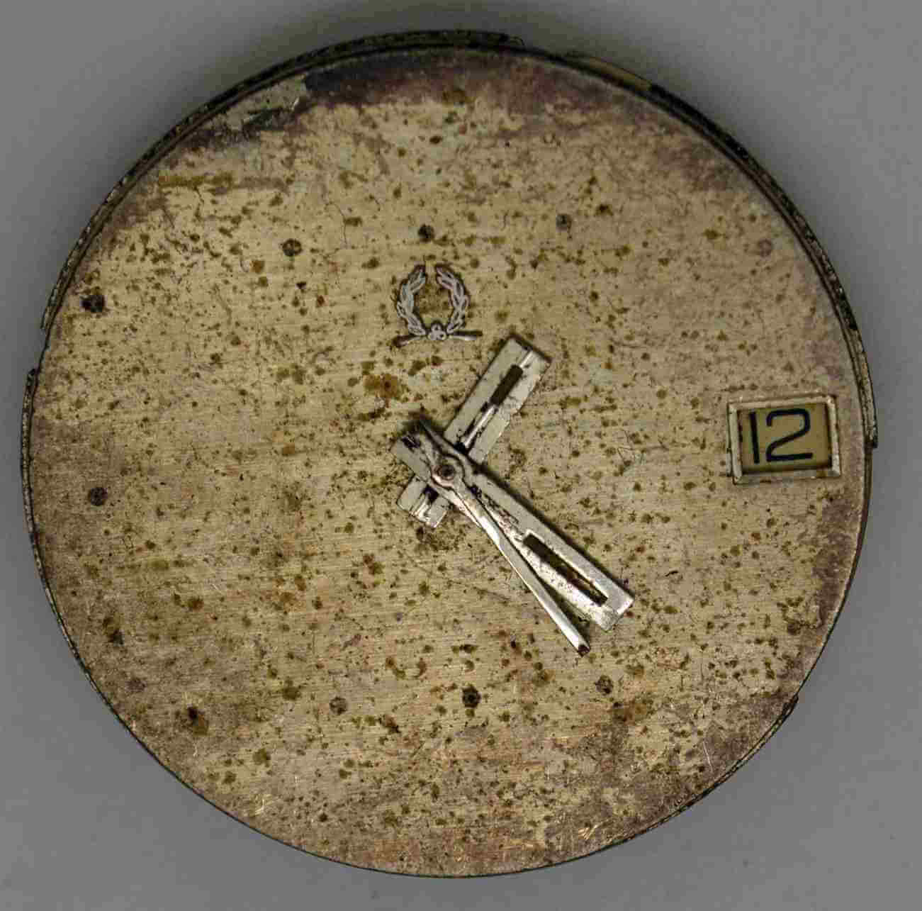 Vintage BULOVA Movement & Dial. Cal: 9162. For Parts/Repairs