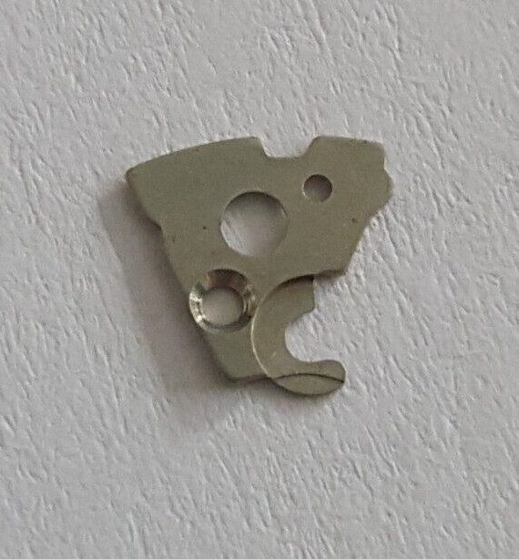 Longines Caliber 631 Part Number 2595 (Date Jumper Maintaining Plate)