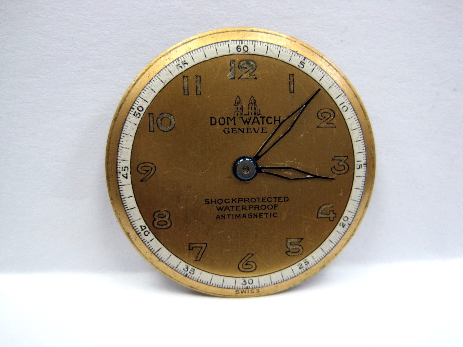 Antique Gents Dom Watch Co., Movement 26 mm, 17 jewels.