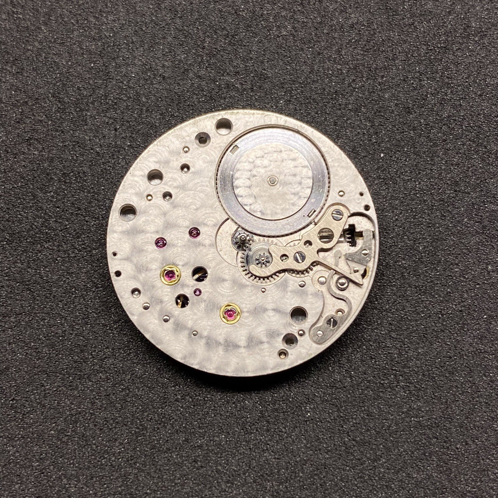 Genuine Jaeger LeCoultre P838 P 838 Thin Movement. Balance OK. For Spares Repair