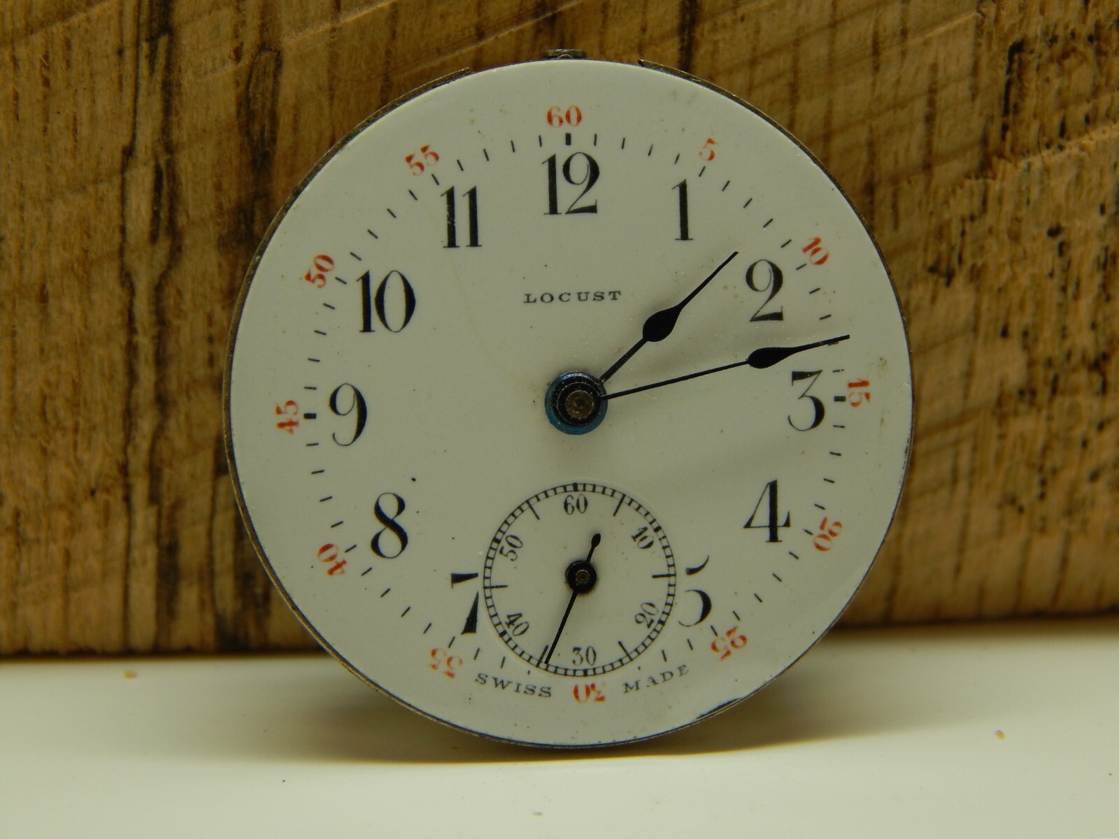 Beautiful Swiss Locust Watch Co Pocket Watch Movement 38.7mm 7 Jewels