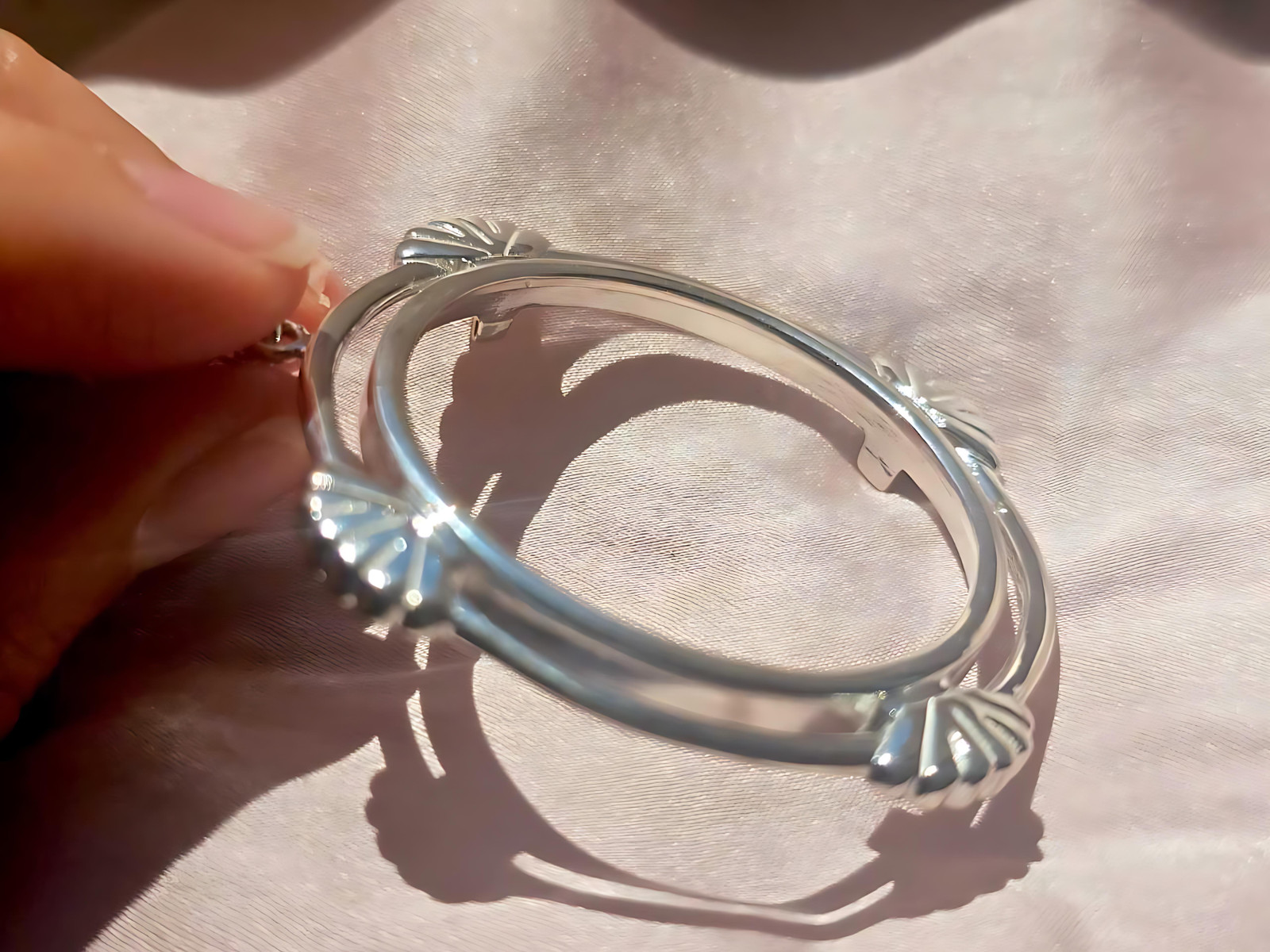 925 Sterling Silver Prong Back Clamshell Edge Bezel for 34mm Mexican 1 Peso