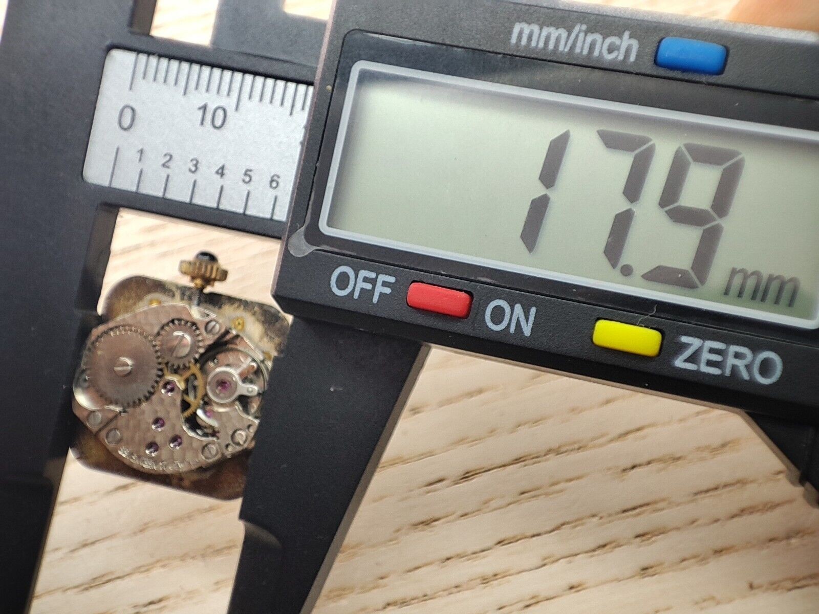 Playka Watch movement FE – 18.6 mm – for parts and spares