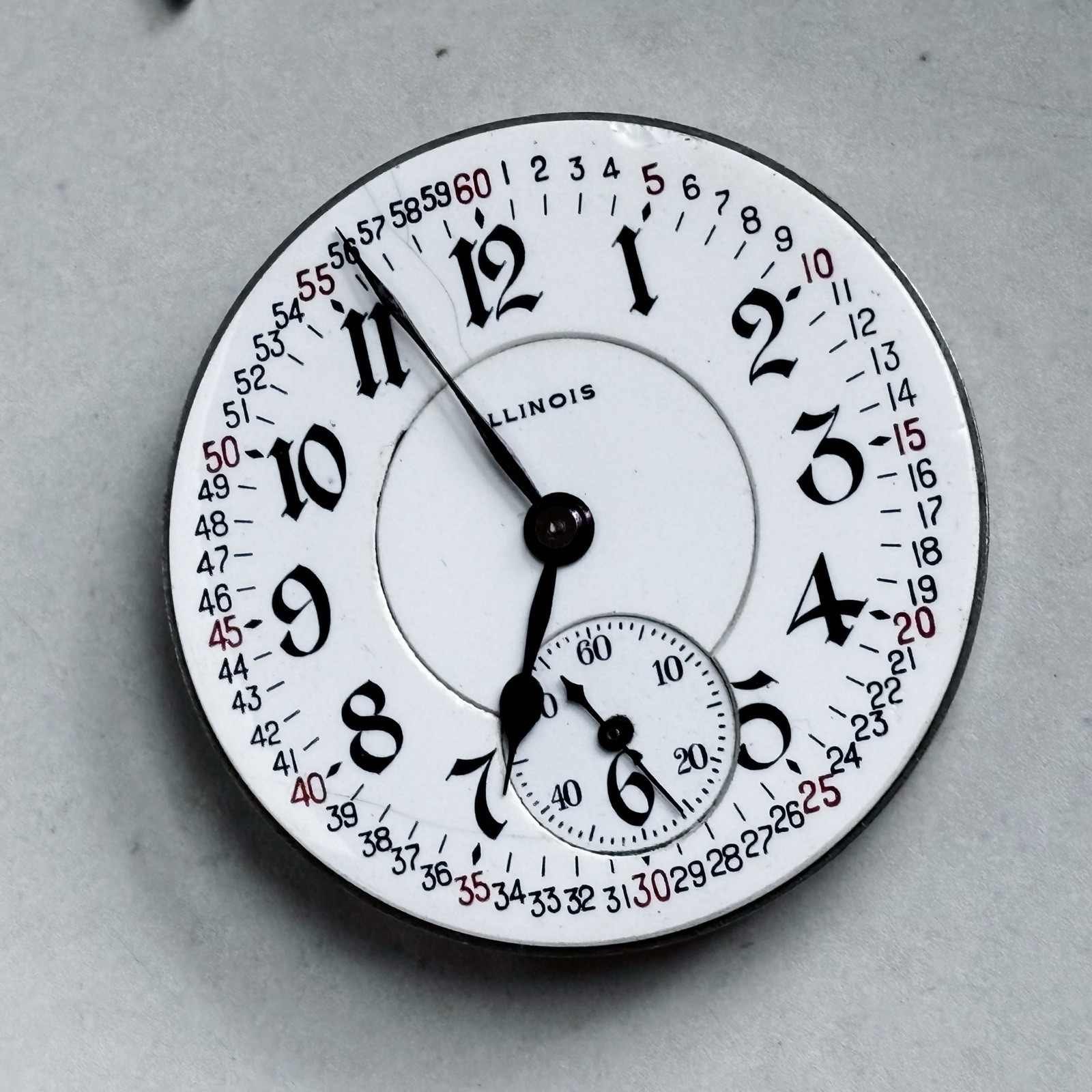Illinois pocket watch movement- 17 Jewels – 2956904 – circa 1917