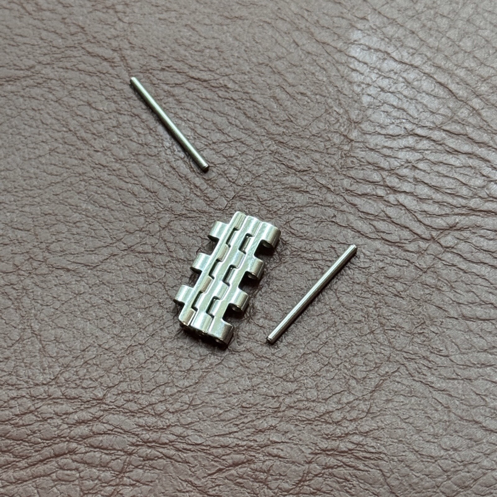 3 links + 2 link pins to vintage Hamilton Odyssee watch NSA bracelet 7-row Swiss