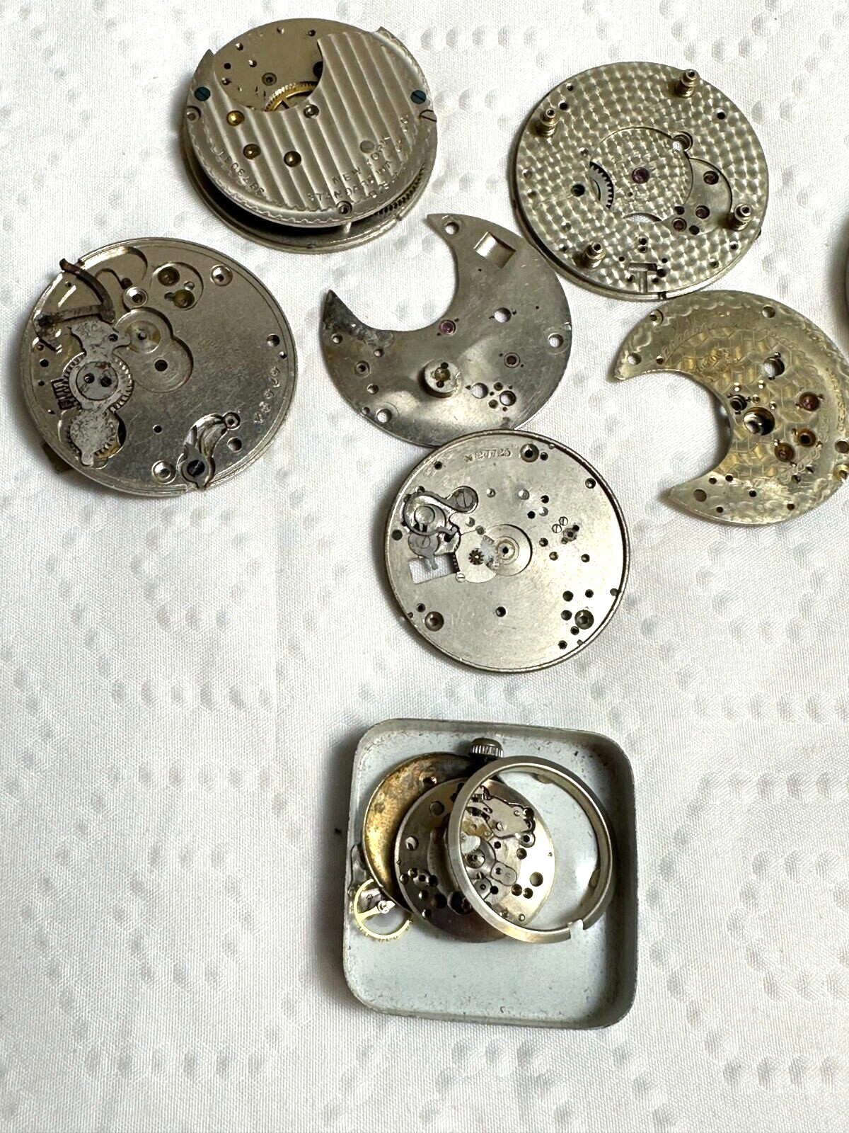 Vintage Watch Parts RANDOM WATCH PART CRAFTER LOT Steampunk Assemblage Art CP102