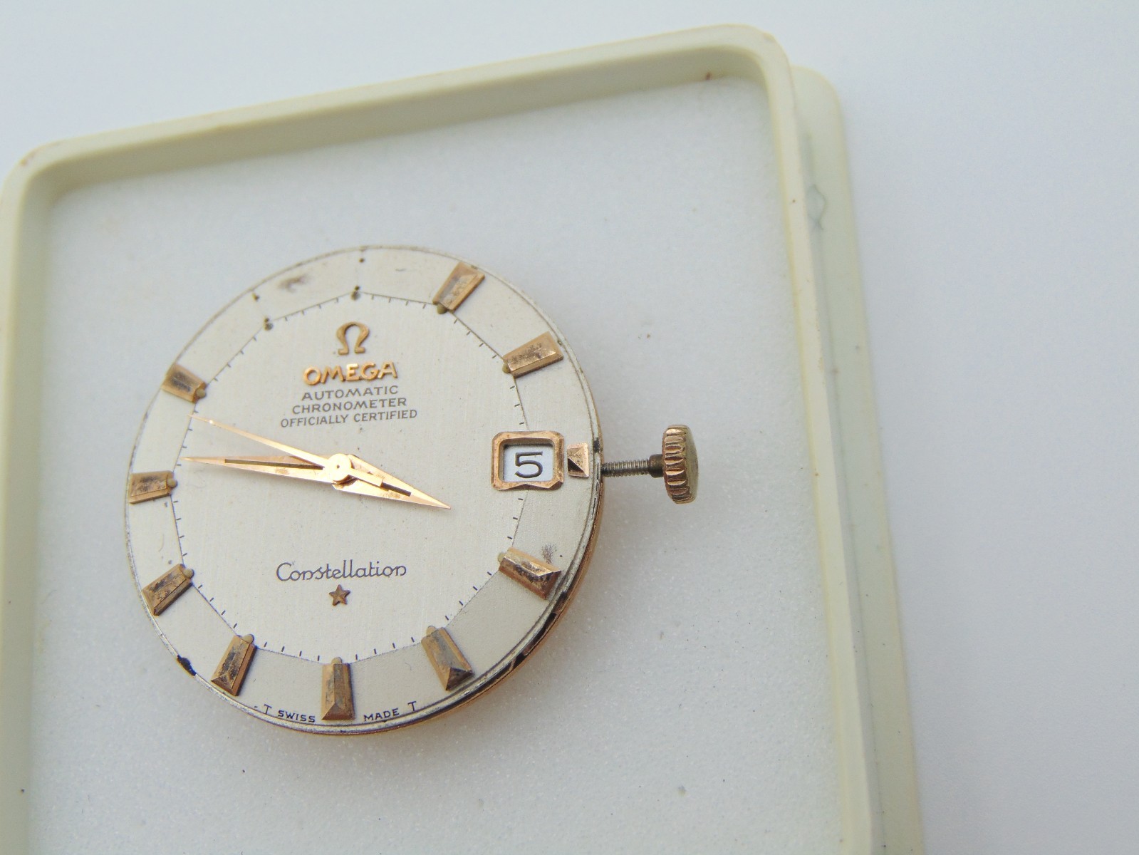 ORIGINAL OMEGA CONSTELLATION PIE PAN MOVEMENT COMPLETE – OMEGA 564 – ( WORKING )