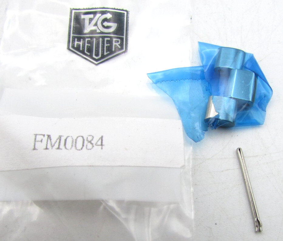 18mm TAG HEUER SILVER TONE STAINLESS STEEL LINK FM0084 WATCH PARTS OR REPAIR W64
