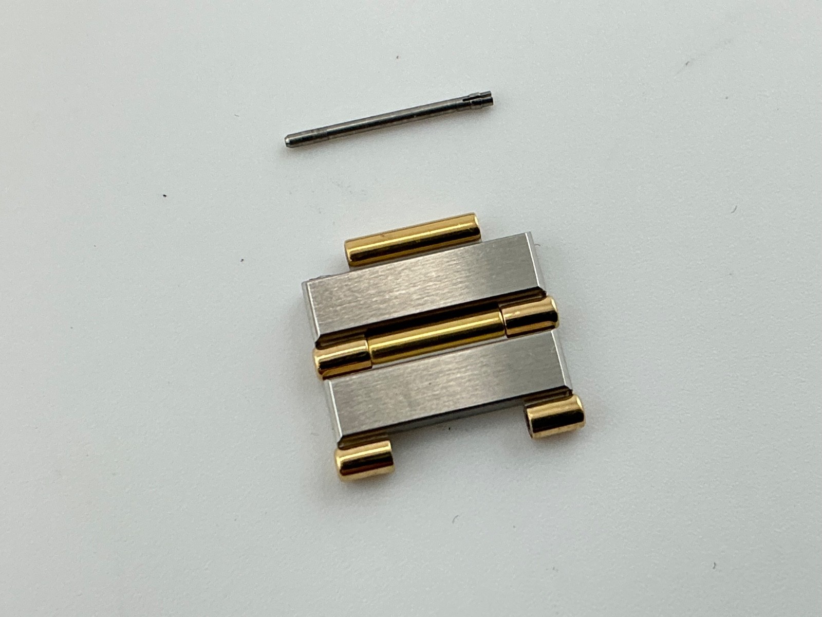Authentic Factory OMEGA Constellation 12mm 18K SS Full bar 2 Full Links 6104/465