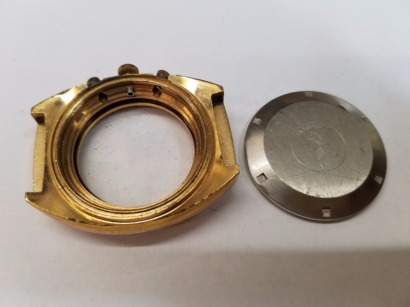 Omega Gold Plated case with Crown & Crystal Ref. 176.005
