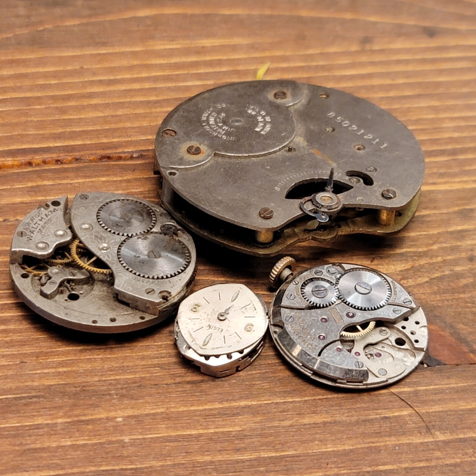 Lot of 4 VTG Watch Movement for Parts – Elgin / Bulova / Waltham / Ingersoll