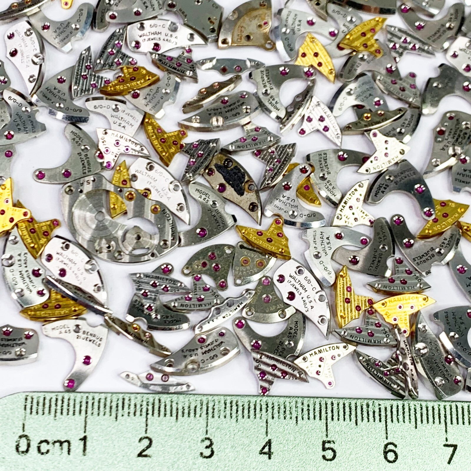 25 Watch Bridge Elgin Waltham Hamilton Bulova Benrus Watchmaker Repair Lot Part