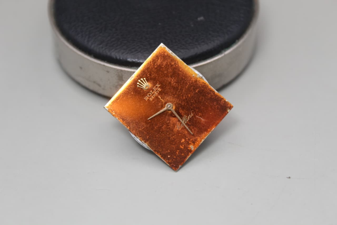 Rolex cellini 1600 movement with dial and hands – For parts or project only
