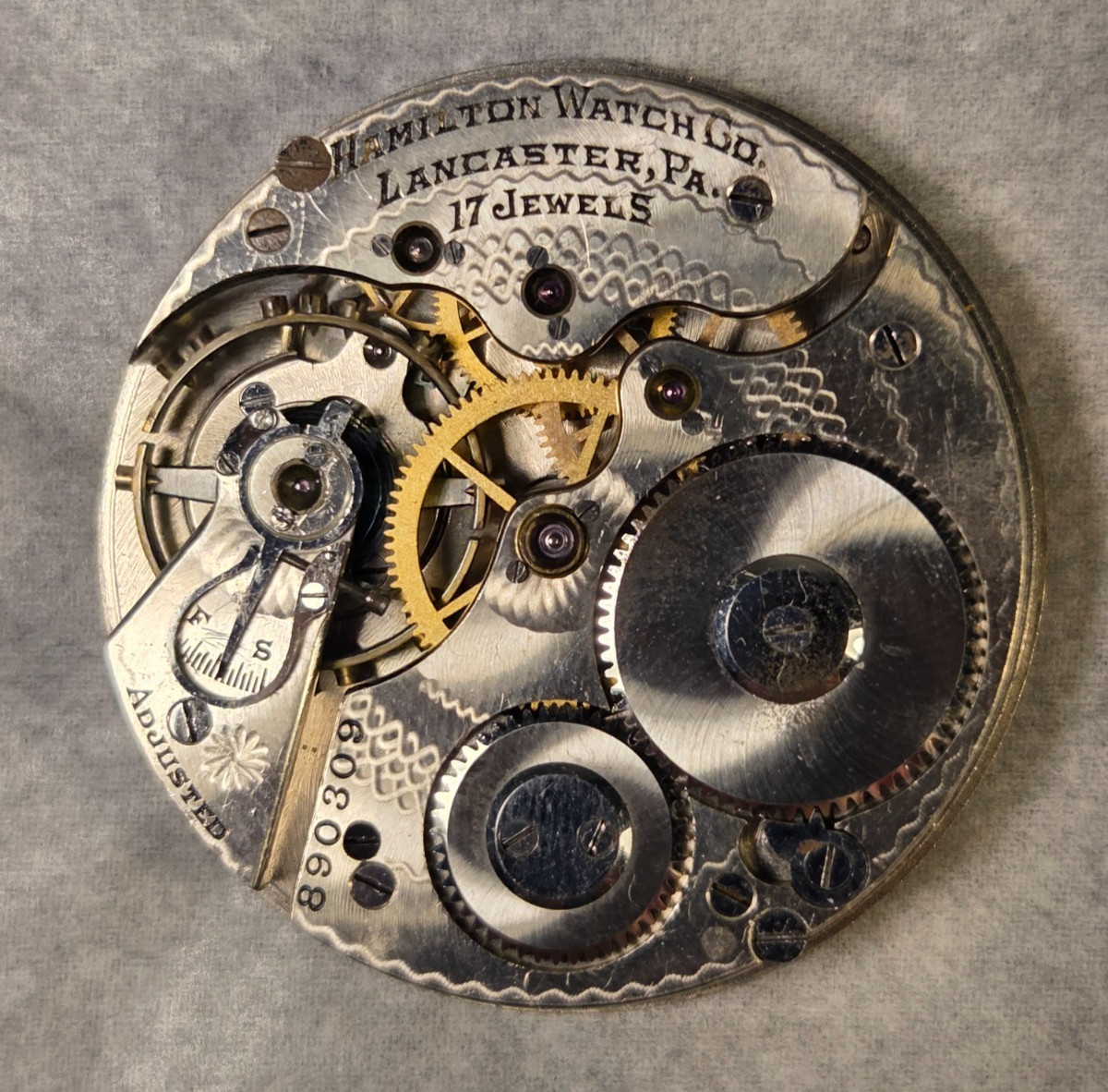 Vintage 1912 Hamilton 974 Pocket watch Movement 16s 17J Runs Chipped Dial Parts