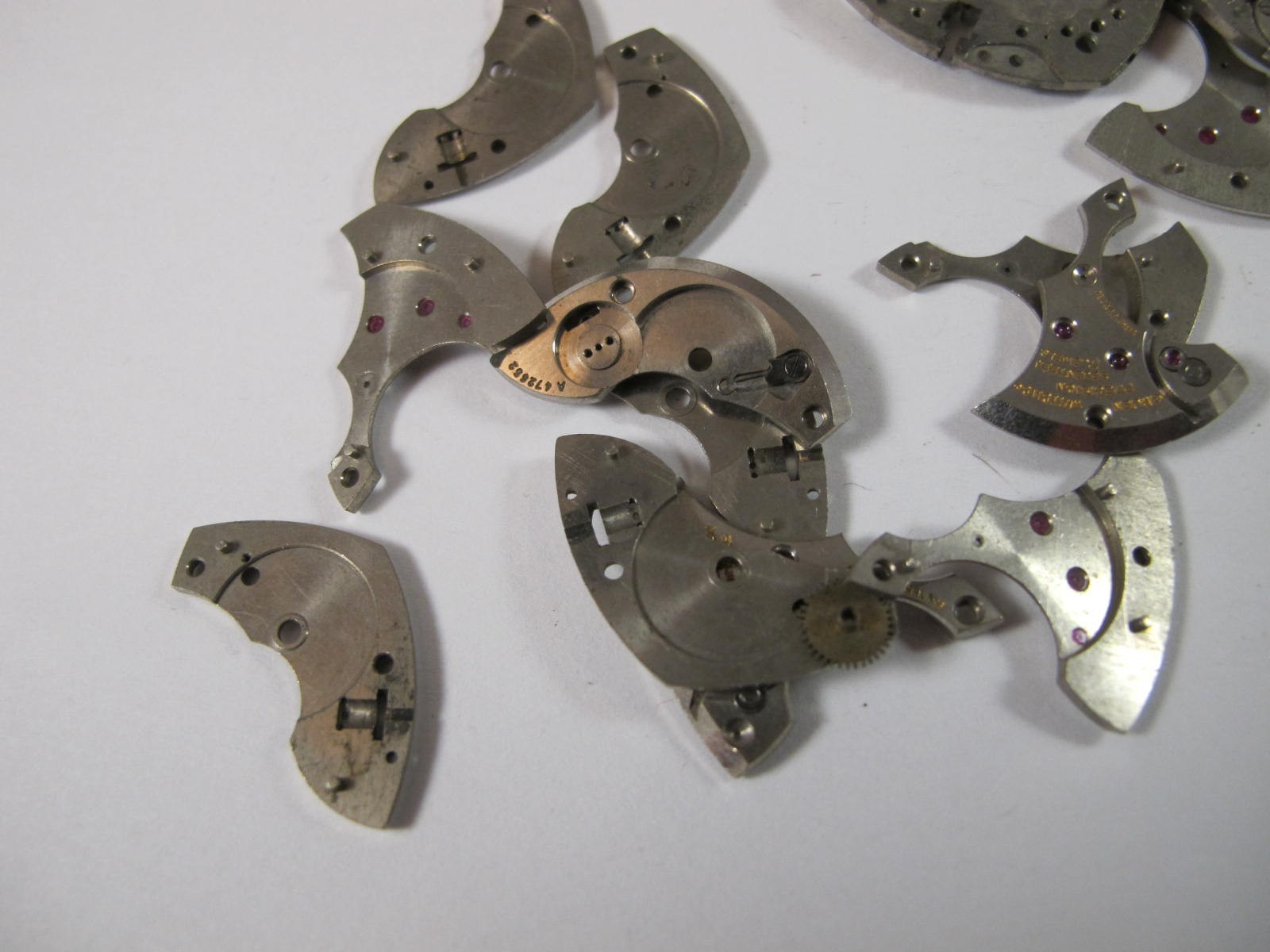GRUEN CALIBERS 405 410 420 435 MAIN PLATES AND MATERIAL