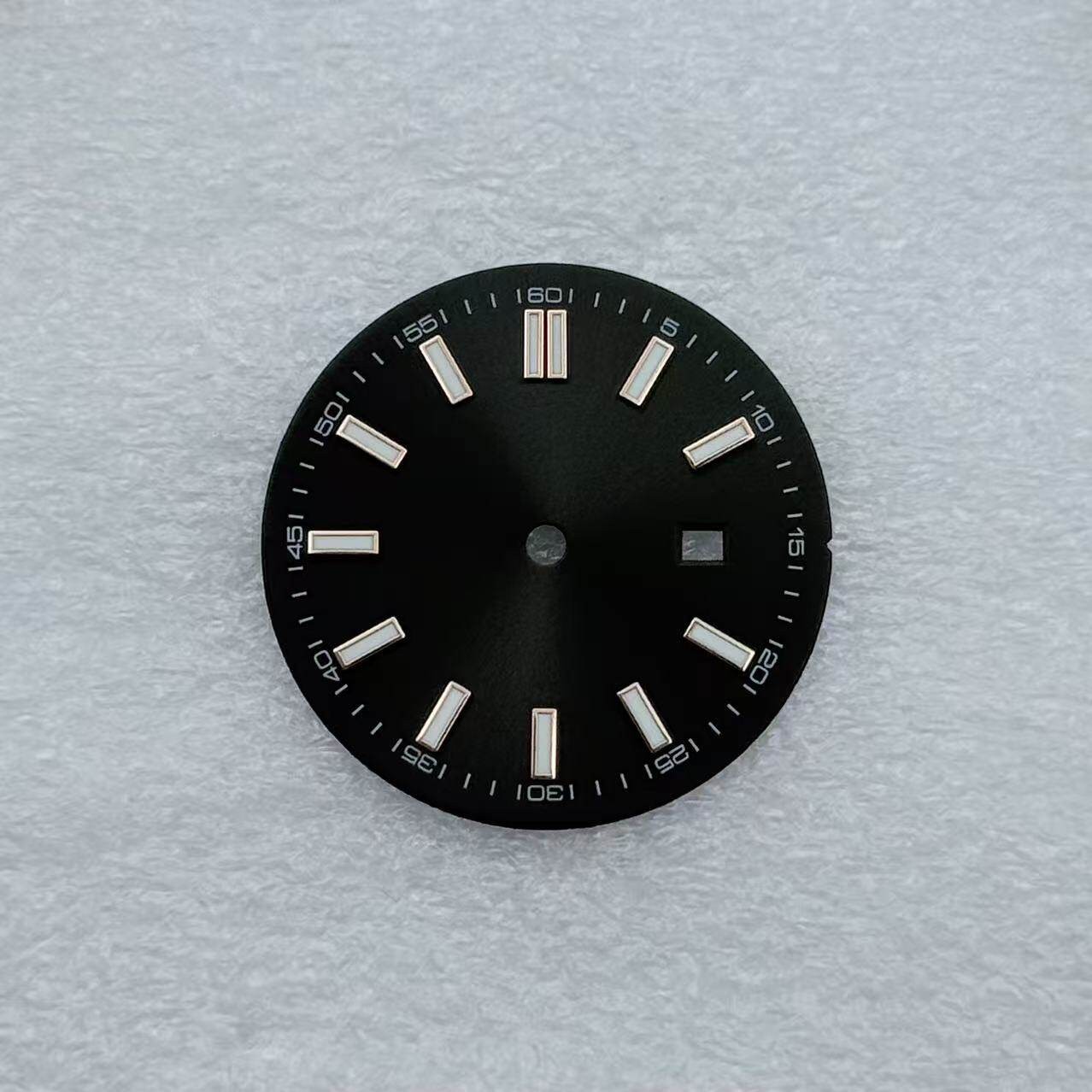 Women’s NH05 Dial 24.5mm Index Markers Green Luminous Fit NH05 Movement watch