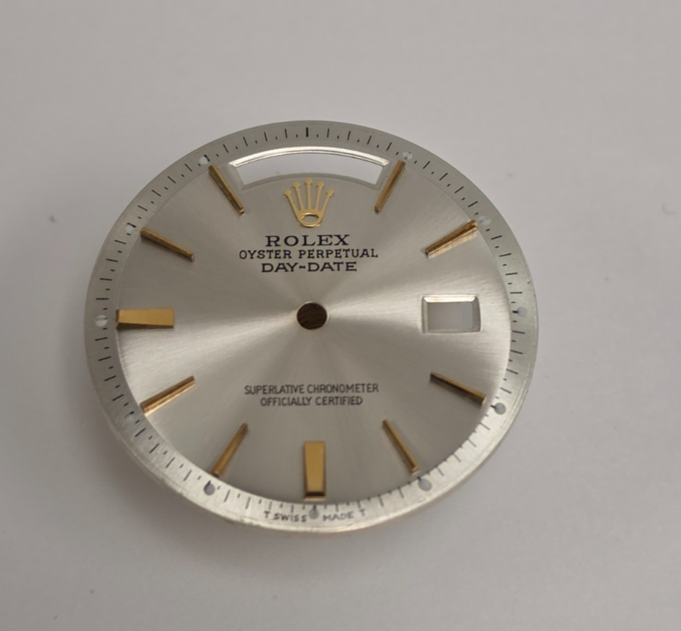 Genuine Factory refurbish Dial PiePan Silver w/ Y Gold Sticks Day-Date 36mm 1803