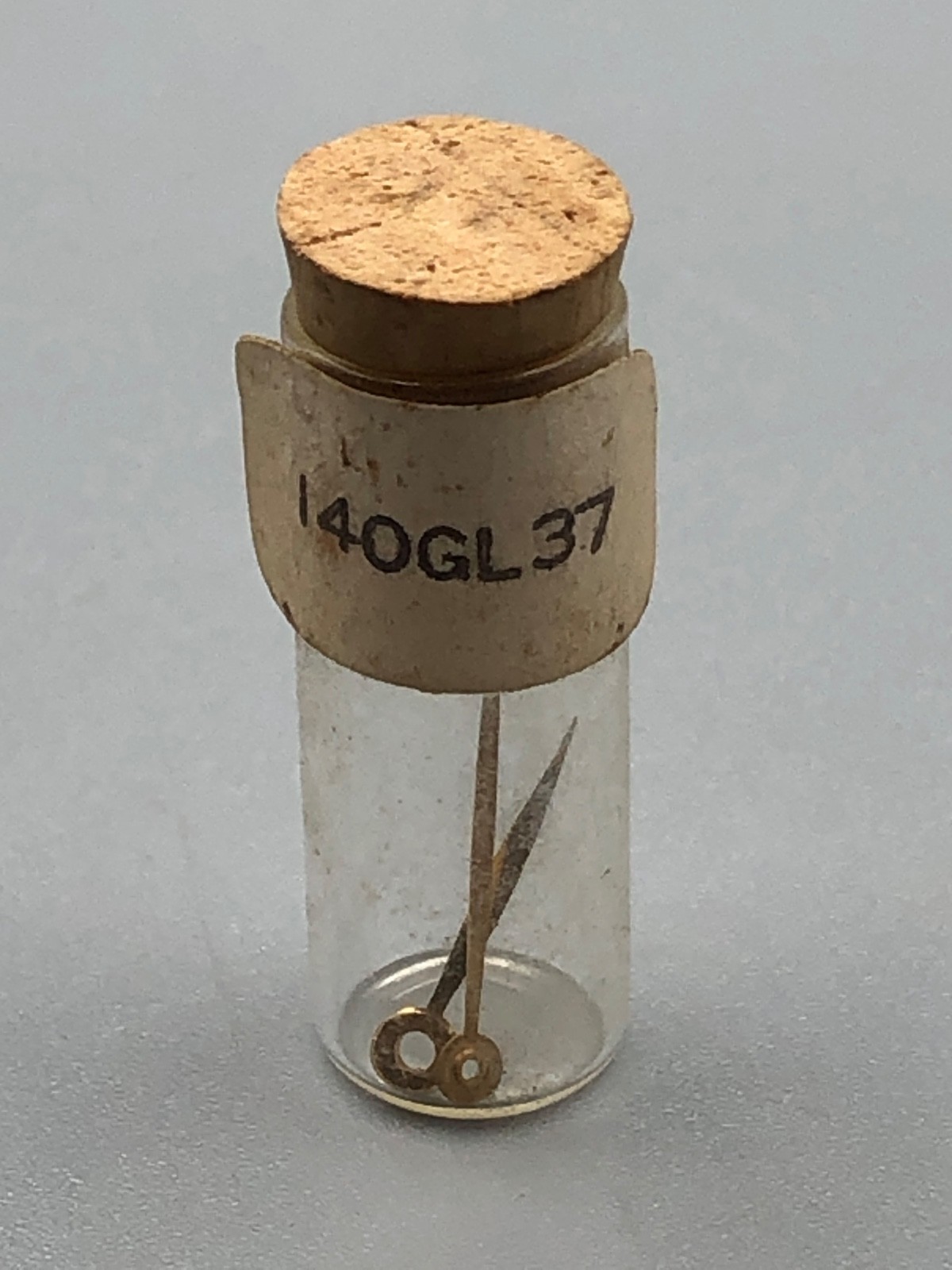 GENUINE 40s 50s OMEGA WATCH GOLD TONE LEAF HANDS Part #140GL 37 WATCHMAKER PARTS
