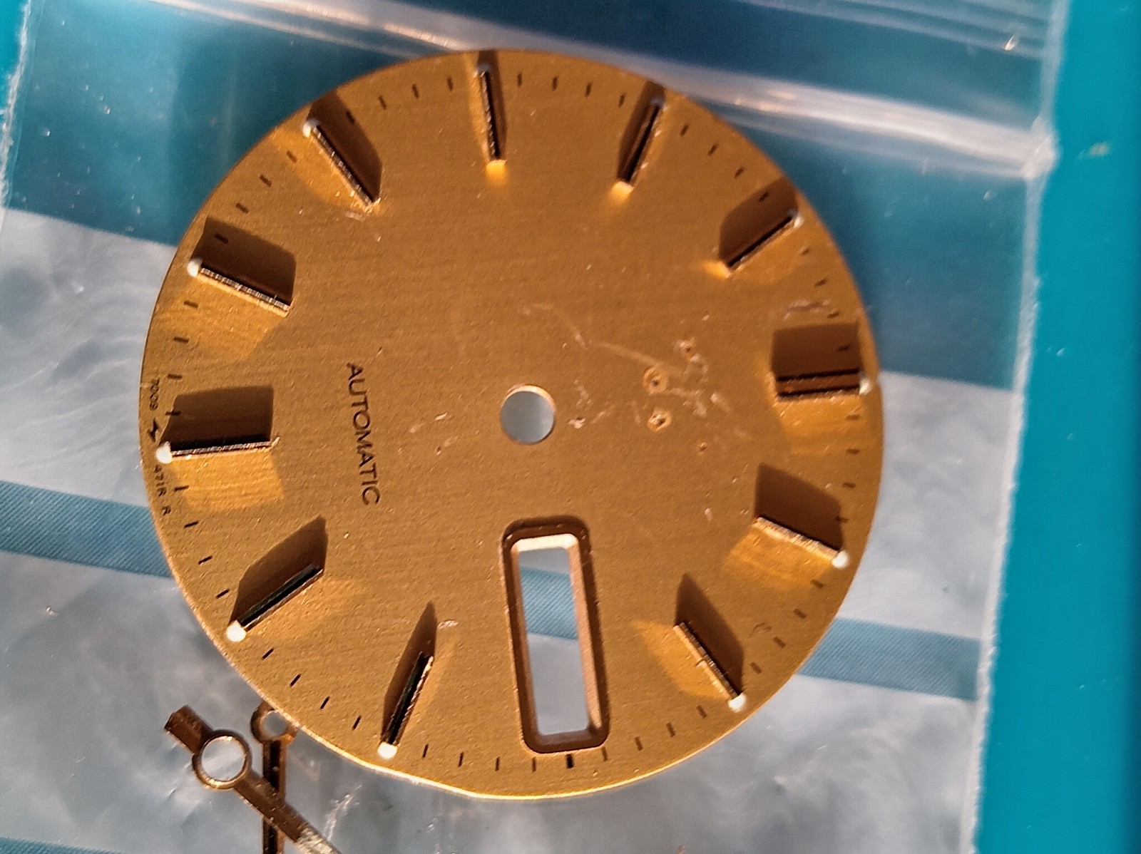 Seiko 5 7009a dial and hands, needs work
