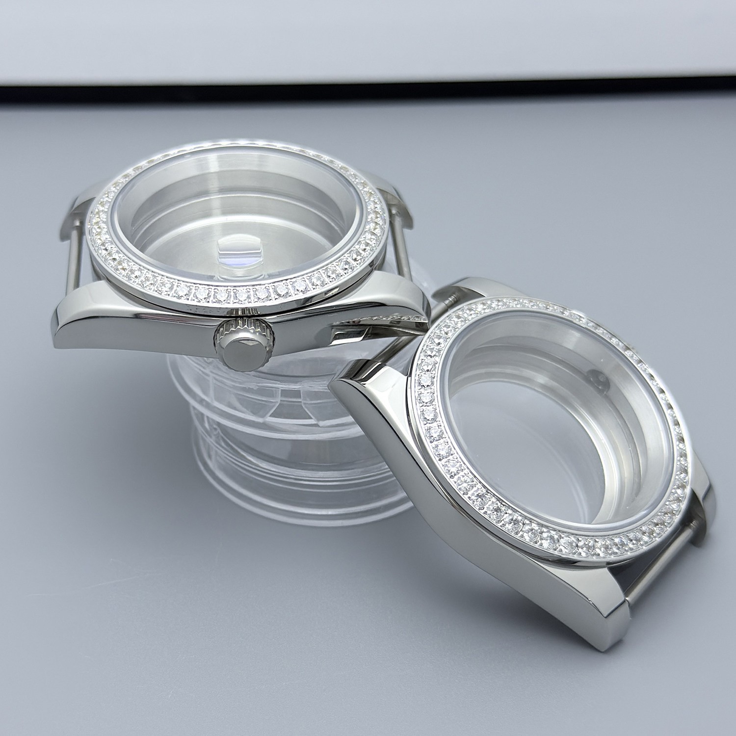 36mm/39mm Diamond-set Stainless Watch Case Sapphire For NH35 NH36 Movement Parts