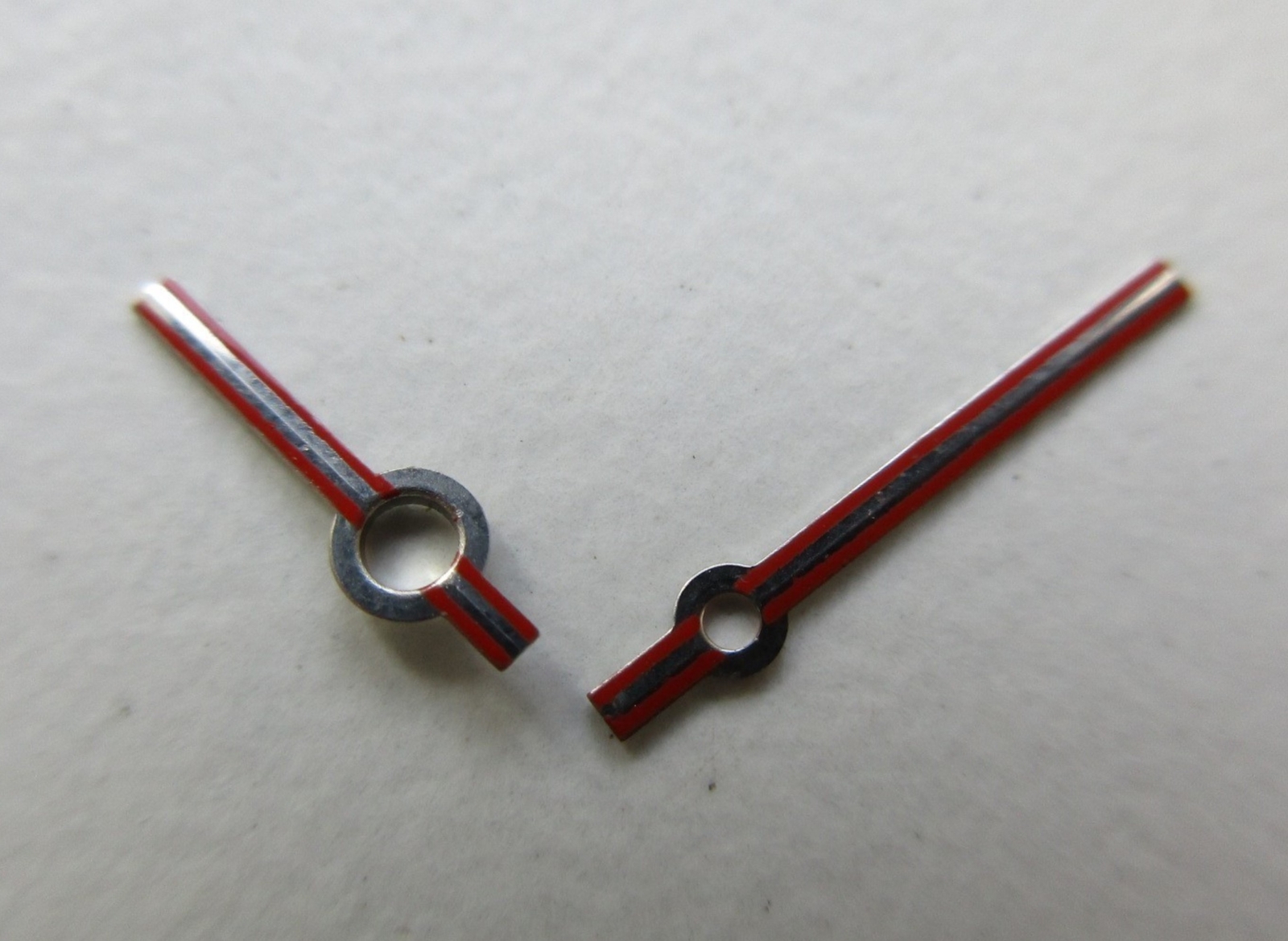 Set of 2 steel-red watch hands AS cal. 2063 – size 150/90